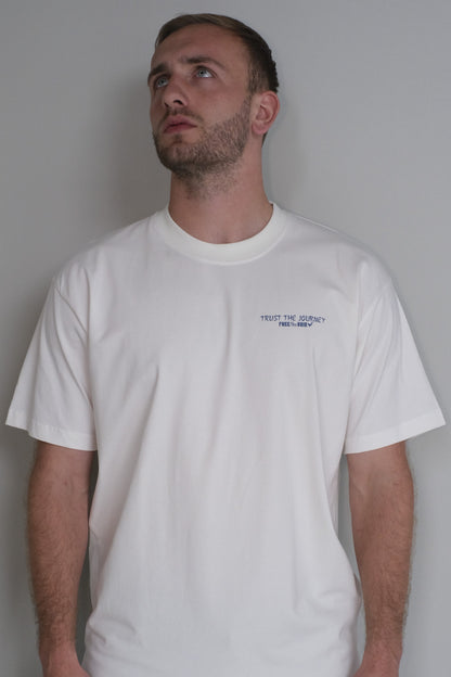 Trust your Roots Regular Tee - Wit