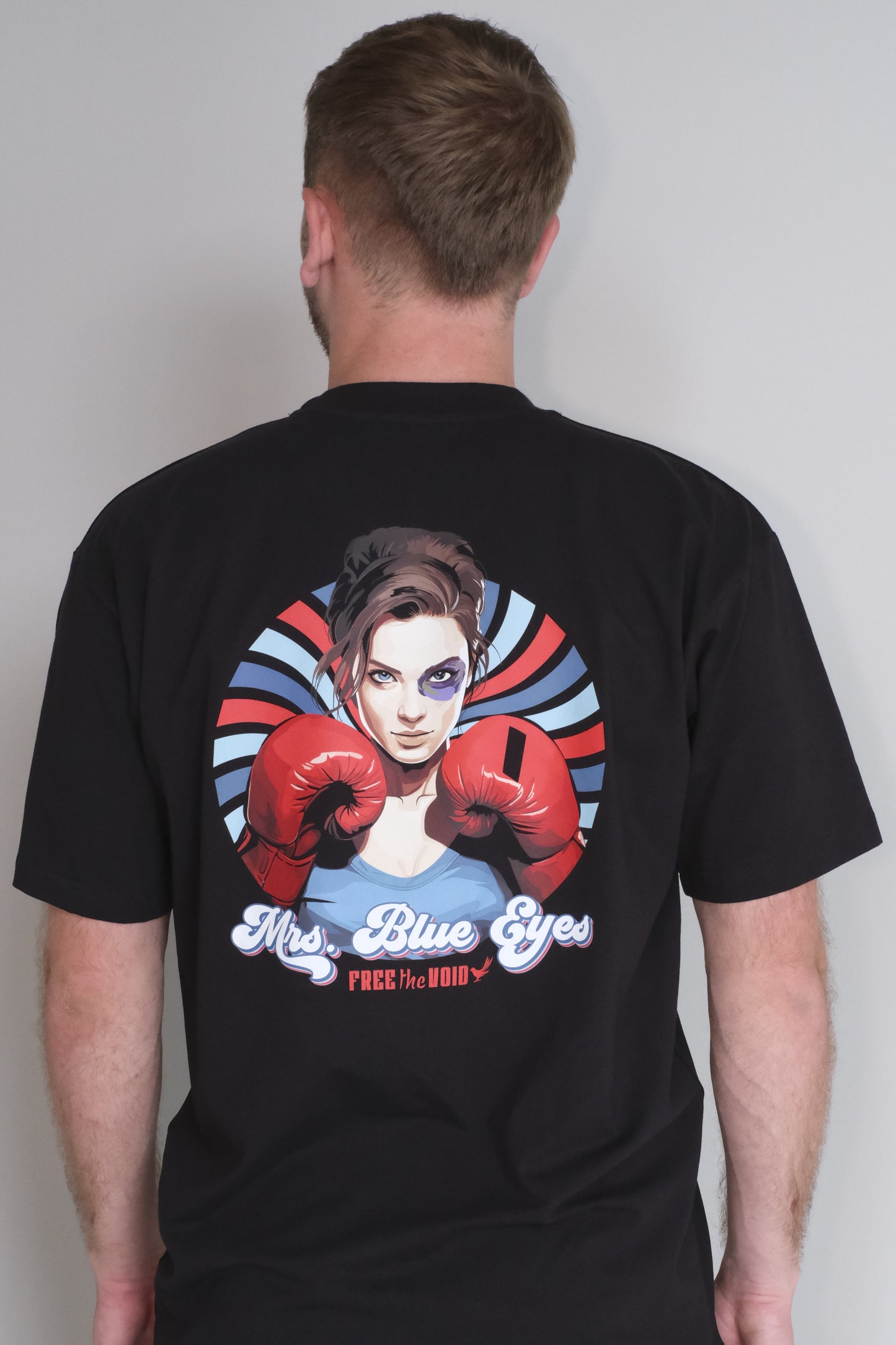 Mrs. Blue Eyes T-shirt black