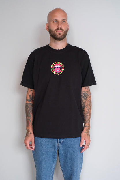 Legalize Happiness Regular Tee - Zwart